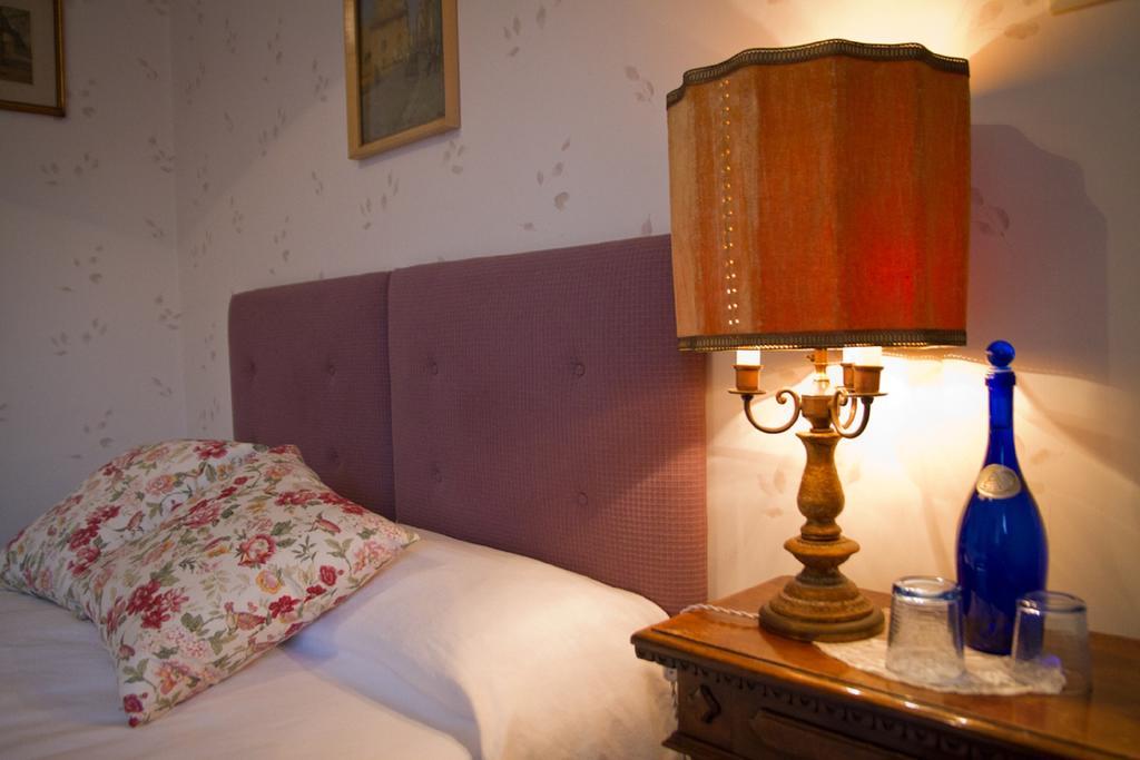 Locanda dei Buoni e Cattivi Cagliari Esterno foto